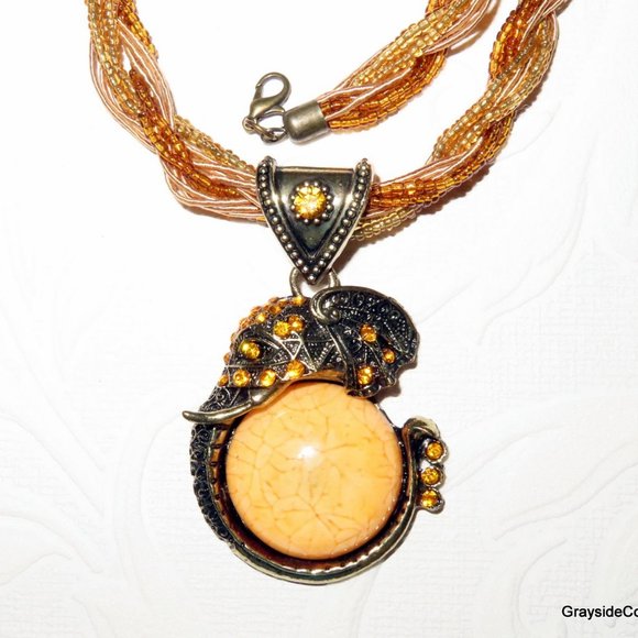 Vintage Rhinestones Pendant Necklace • Seed Beads • Bohemian Style • Elephants - Picture 6 of 7